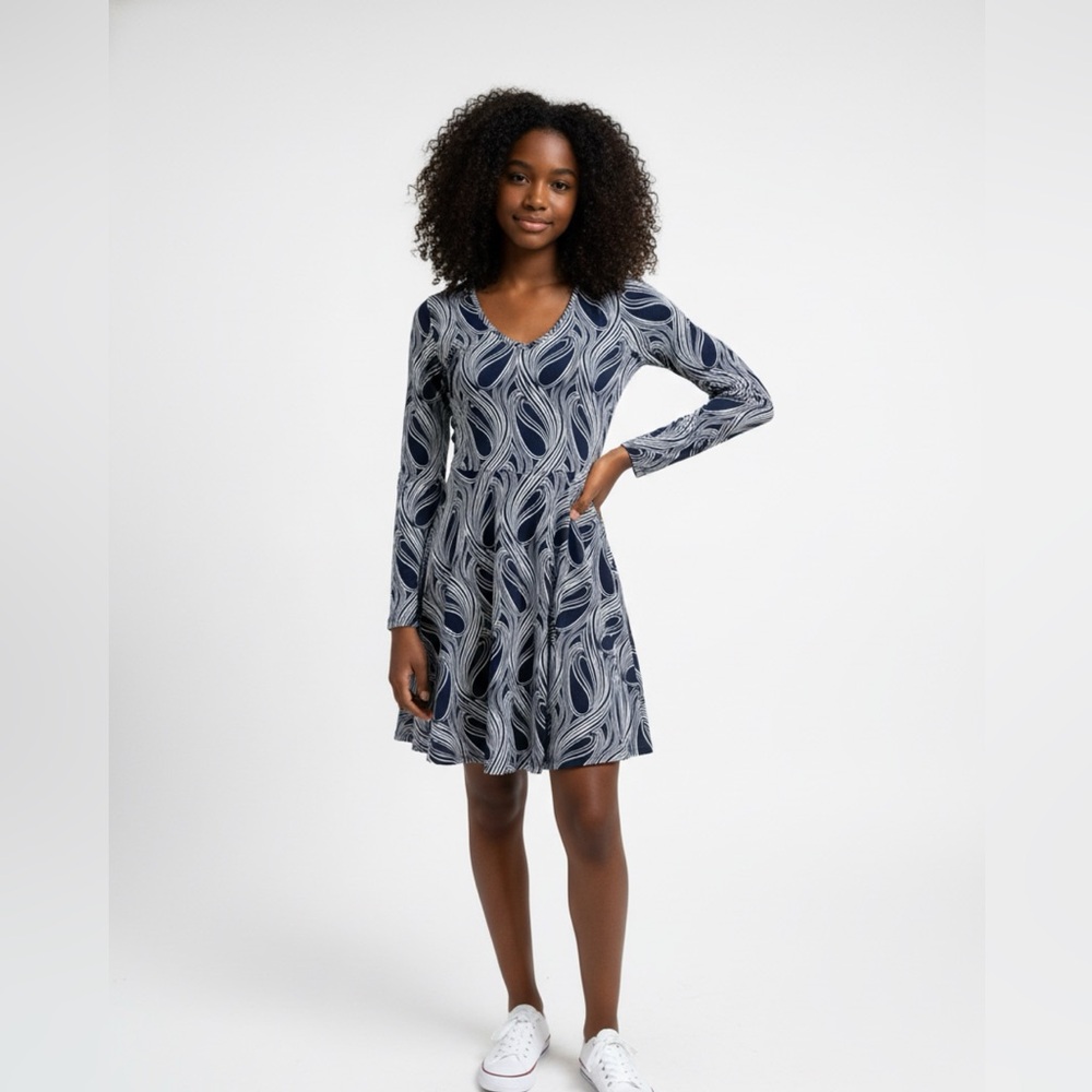 Michael Kors Navy Graphic Print Fit & Flare Dress Womens sz Medium M Exc Cond - Picture 8 of 8
